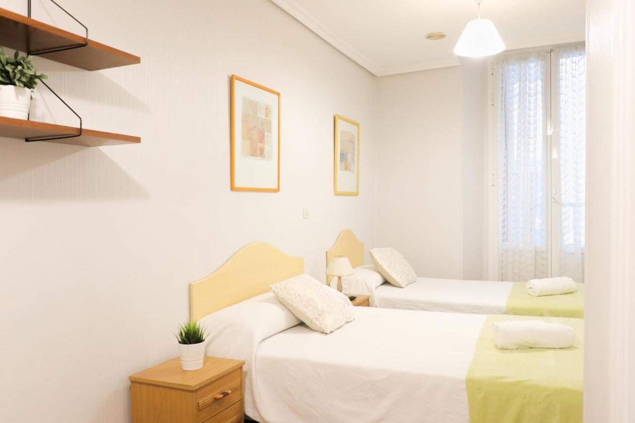 Pension San Lorenzo ซานเซบาสเตียน ภายนอก รูปภาพ